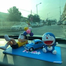 哆啦A梦大雄车载摆件睡觉大雄和蓝胖汽车公仔车内中控台动漫饰品-