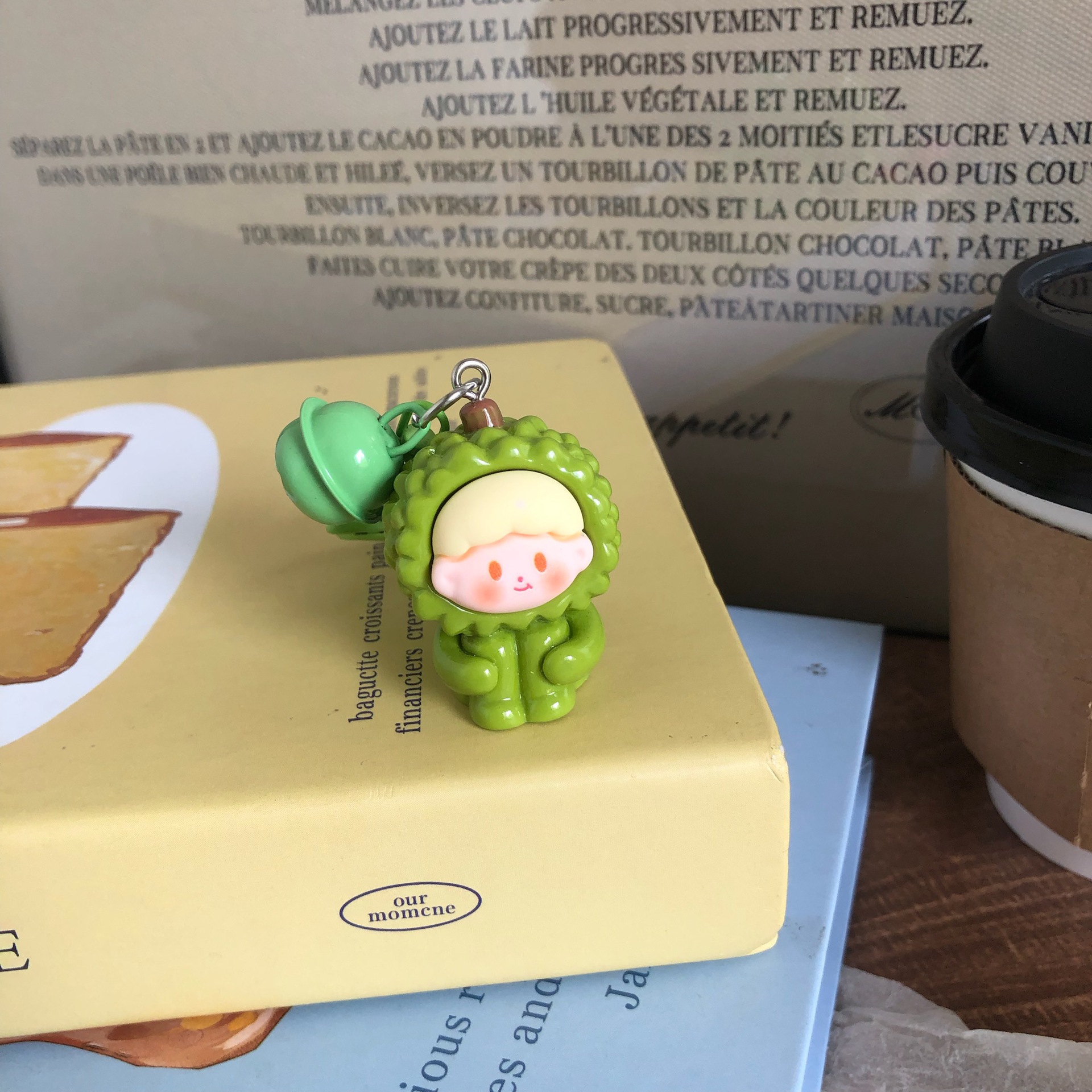 新商品の立体果物の子の鈴の鍵は少女の心の学生を掛けて親友のプレゼントを飾ってカップルを掛けます。