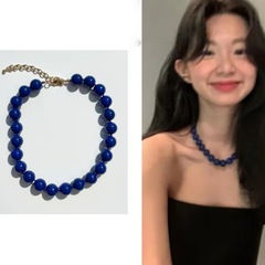 韓国ins博主fever同タイプの紺色のビーズネックレスはシンプルで、大衆デザインの高級感があります。