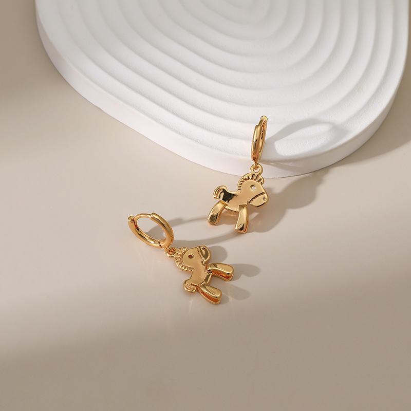 Three-dimensional Carousel Horse Pendant Earrings18k Gold Cute Small Animal Copper Earrings display picture 3