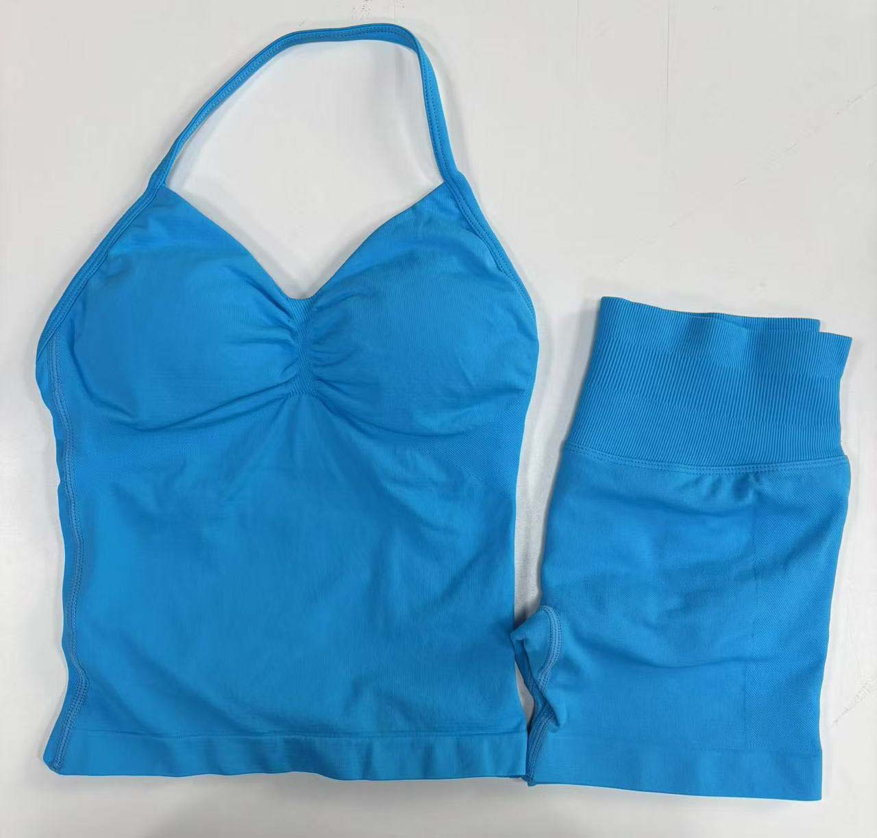 Conjunto DF Amazon pantalones cortos explosivos sujetador pequeño alto elástico superfino nailon halter cuello hermoso chaleco deportivo trasero