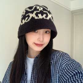 手工针织素颜遮眼水桶帽女日系气质秋冬新款白鹿同款显脸小渔夫帽
