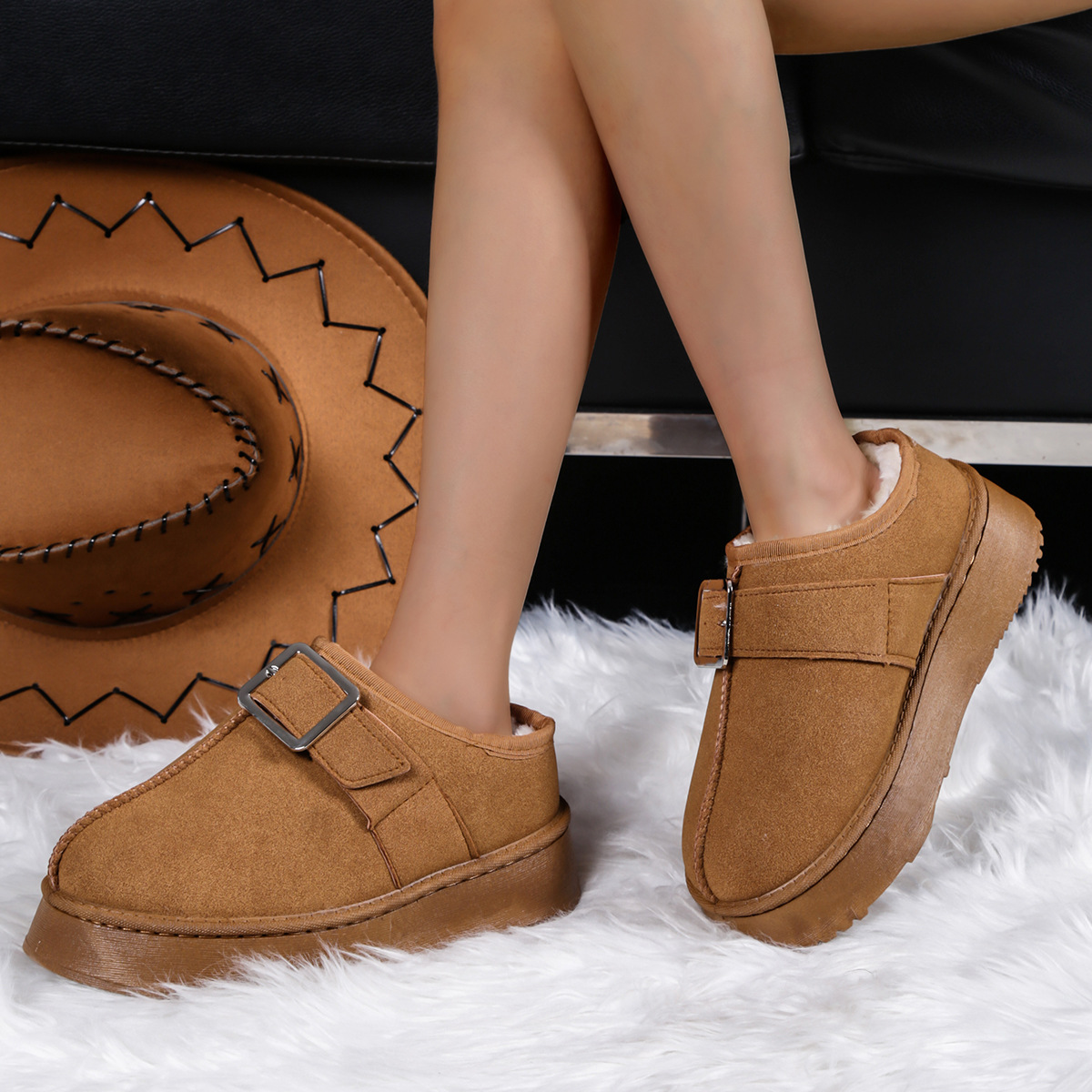 Scarpe da donna in cotone con suola spessa e pelliccia integrata, nuovi stivali da neve invernali con velluto, scarpe casual in cotone caldo in pelle di sabbia_voghion.com