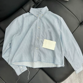 女式T恤;女式针织衫;女式牛仔裤