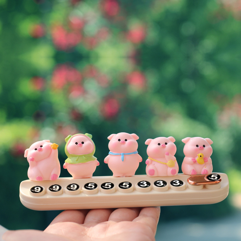 Nuevos accesorios para automóviles, muñecas para niñas, consola central, lindas decoraciones de cerdo