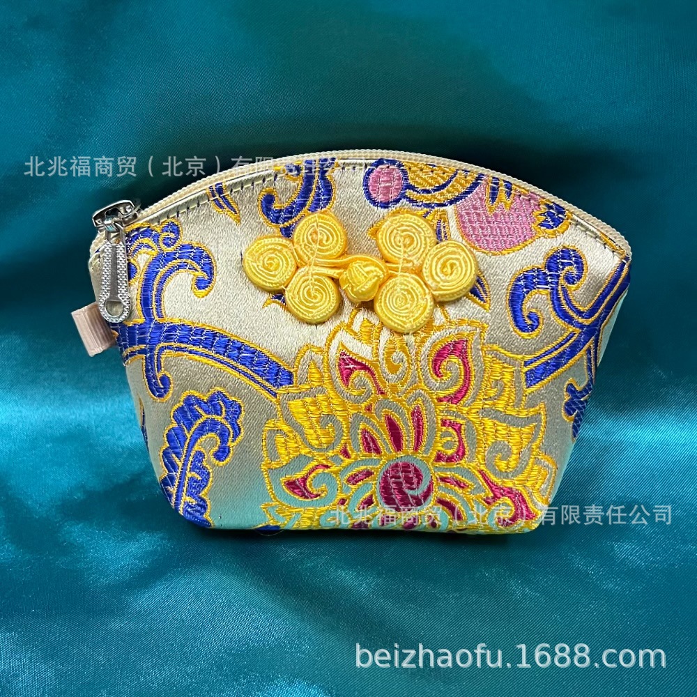 베이지색 부유한 꽃 껍질