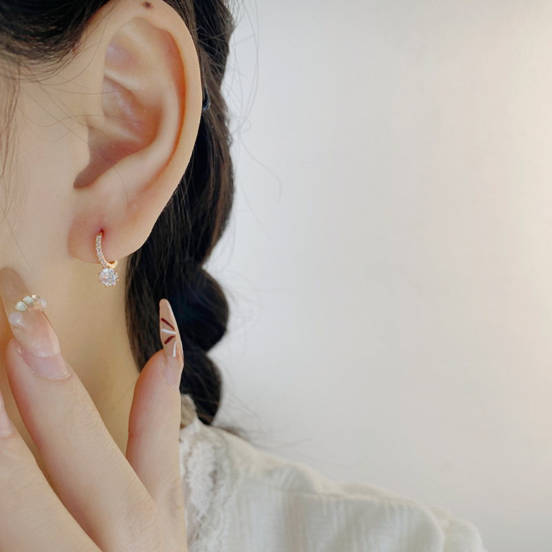 Stone inlay with zircon