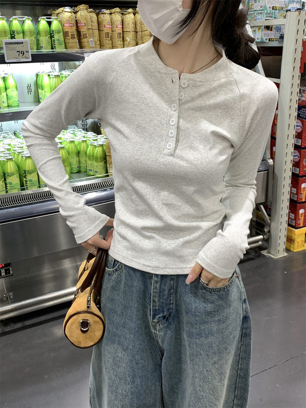 纽扣半开领长袖T恤女春秋冬季2025设计感插肩袖内搭短上衣打底衫|undefined