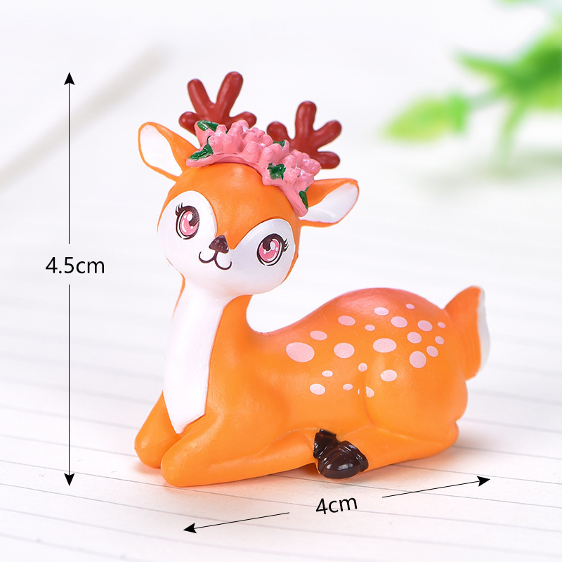微景観の小さい置物のかわいい漫画の小さい動物のニホンジカの園芸の植物の部品の樹脂の贈り物の工芸品|undefined