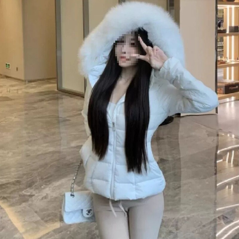 Trendy Casual Cotton Coat for Women with a Small Chanel Style, Large Fur Collar, Waist-Cinching, Short, Lightweight, and Warm Cotton Jacket