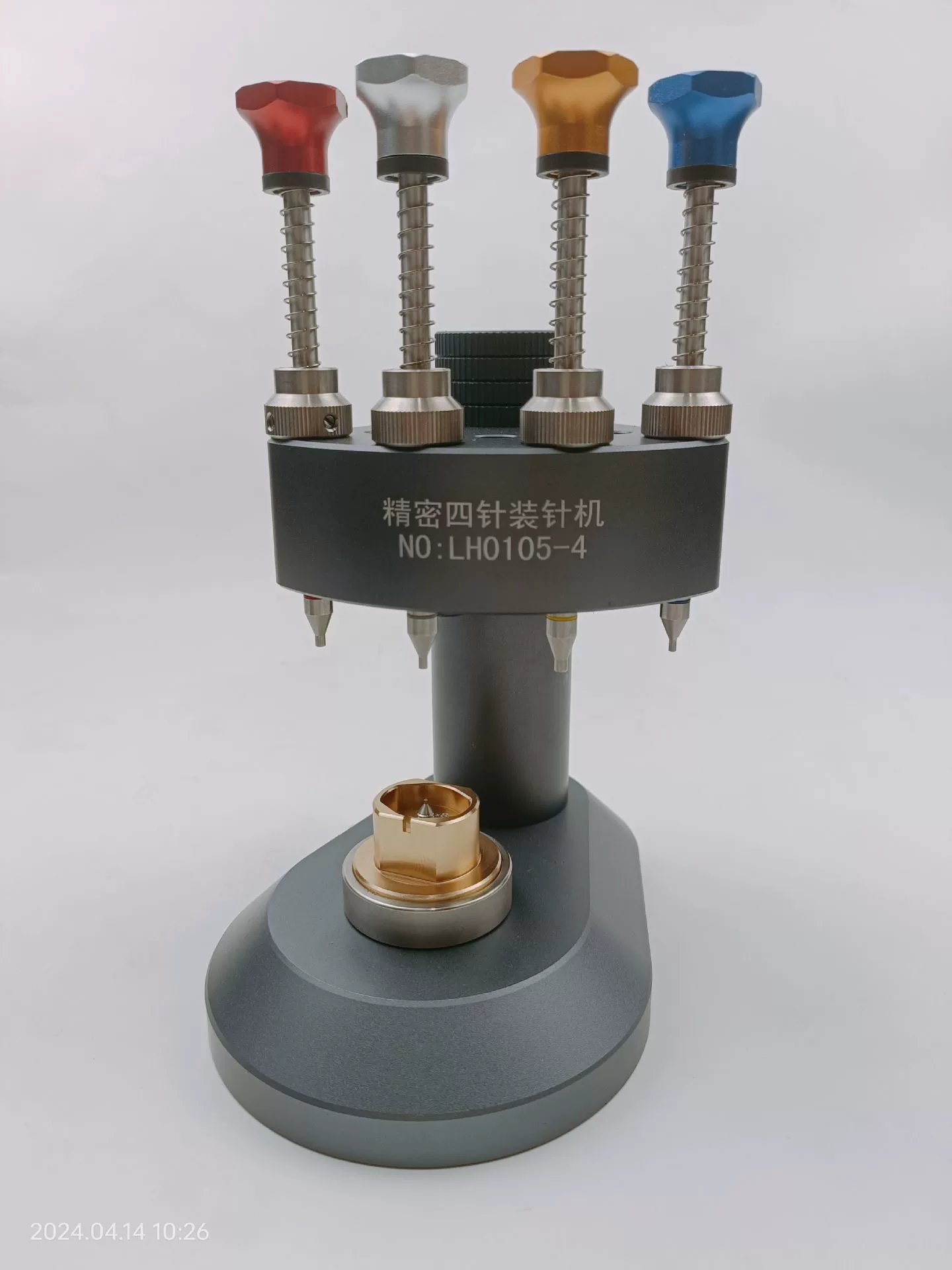 Инструмент для ремонта часов, четырехконтактный установщик игл для машины, высокоточный игольчатый пресс, механизм часов, установщик игл для секундной и минутной стрелок Leidezu