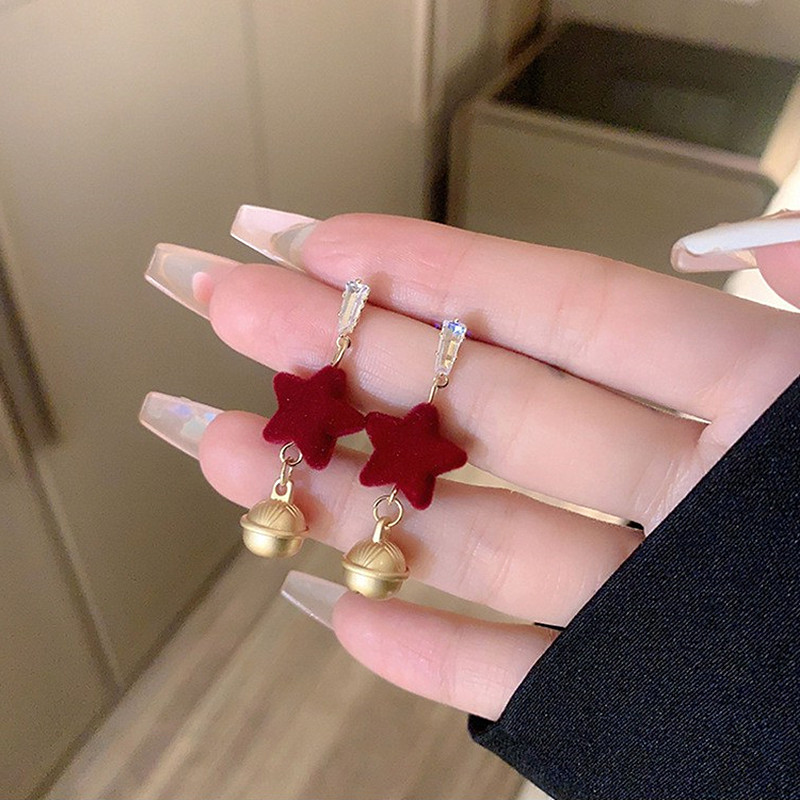 Brincos pendentes de pentagrama em veludo vermelho para mulher_voghion.com