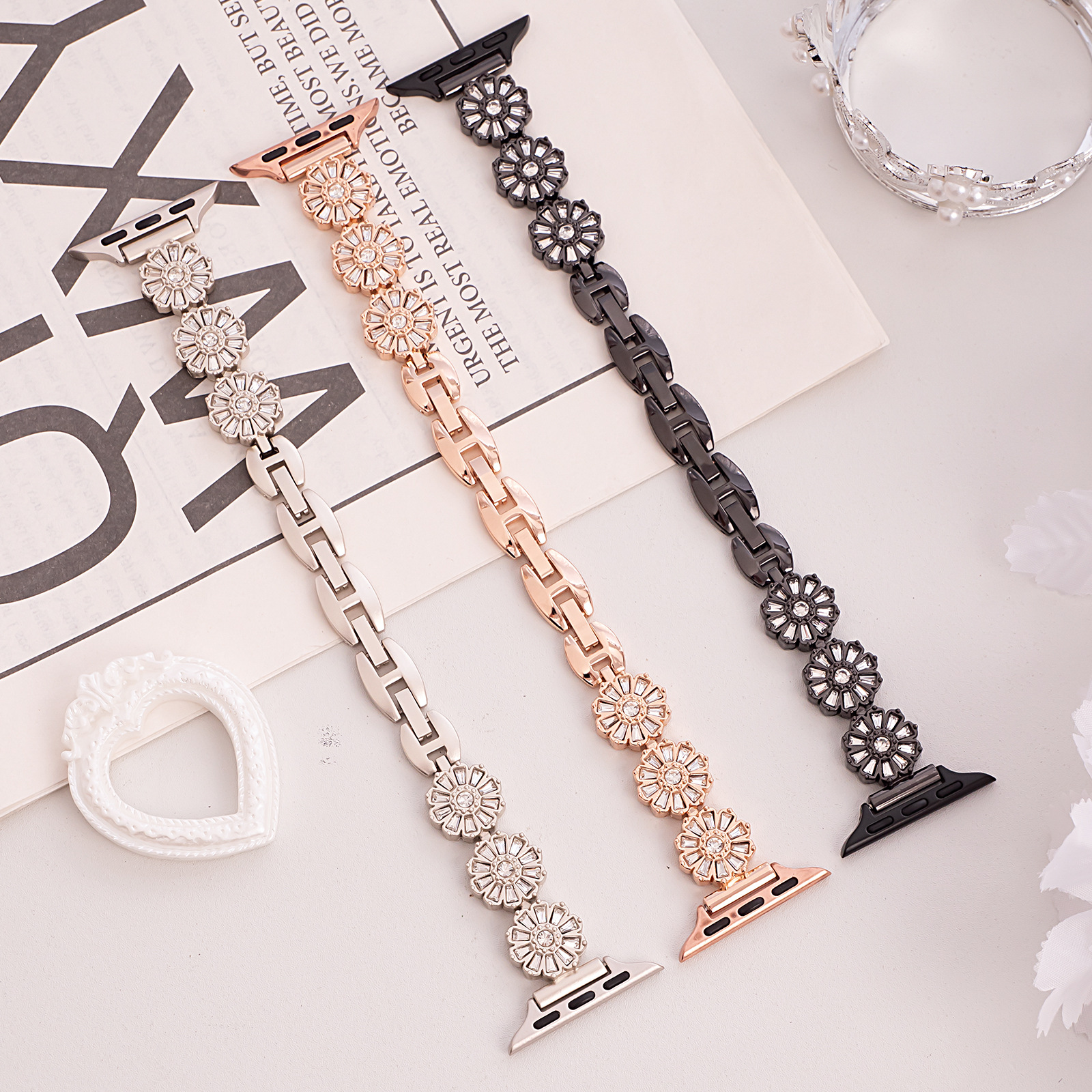 Suitable for applewatch Apple Watch with Metal Band Diamond Women's Chain iwatch10 Chrysanthemum Watch Band