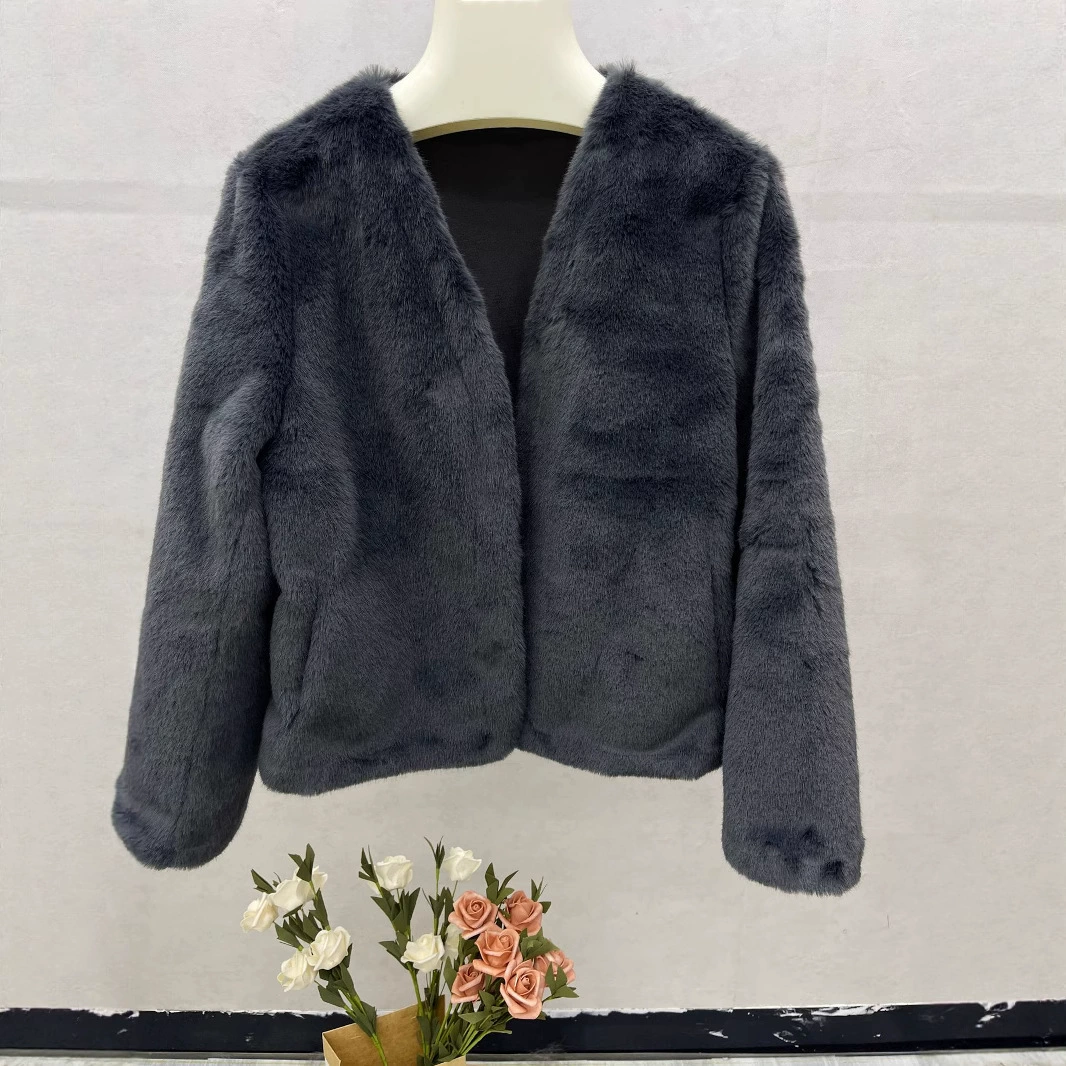 Теплая белая короткая весенняя куртка, V-образный вырез, стиль Chanel, тренд сезона