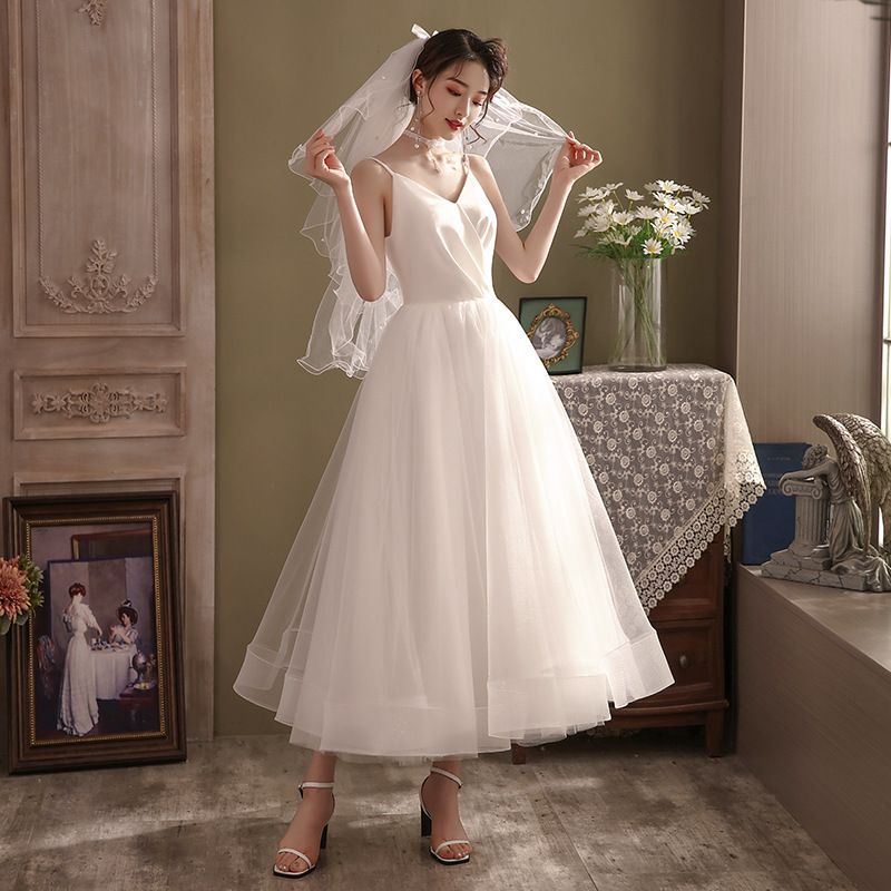 Light Wedding Dress for Travel Photography, Simple Forest Style, Super Fairy-Like French Style, Slimming, Retro White, Petite, Lightweight Strap Dress, Winter Light Wedding Dress for Travel Photography, Simple Forest Style, Super Fairy-Like French Style, Slimming, Retro White, Petite, Lightweight Strap Dress, Winter