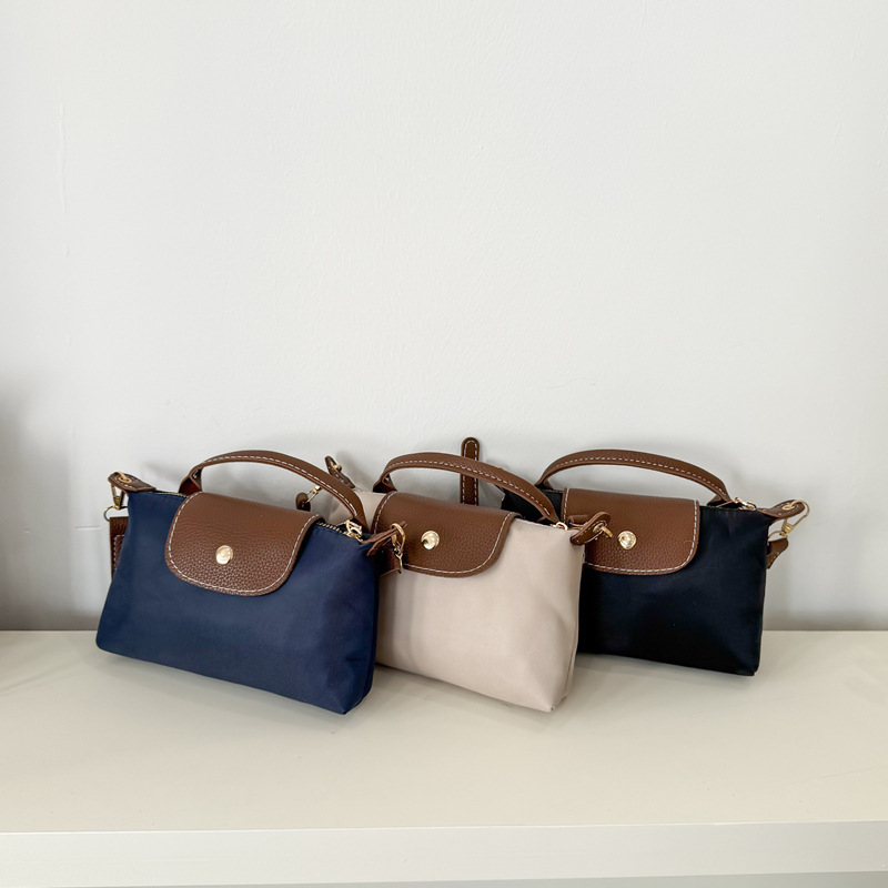 Cross-Border Popular Women's Bag 2026 New Model High-End Nylon French Versatile Crossbody Oxford Handbag Shoulder Bag Trendy Cross-Border Popular Women's Bag 2026 New Model High-End Nylon French Versatile Crossbody Oxford Handbag Shoulder Bag Trendy