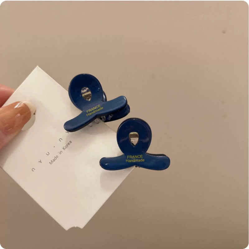 Маленькая краб-заколка из смолы, мини-краб для хвоста и чёлки, стильный зажим для волос