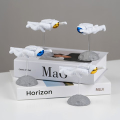 Factory trendy collectible creative personalized cute astronaut car interior decoration flying space person automotive decoration wholesale