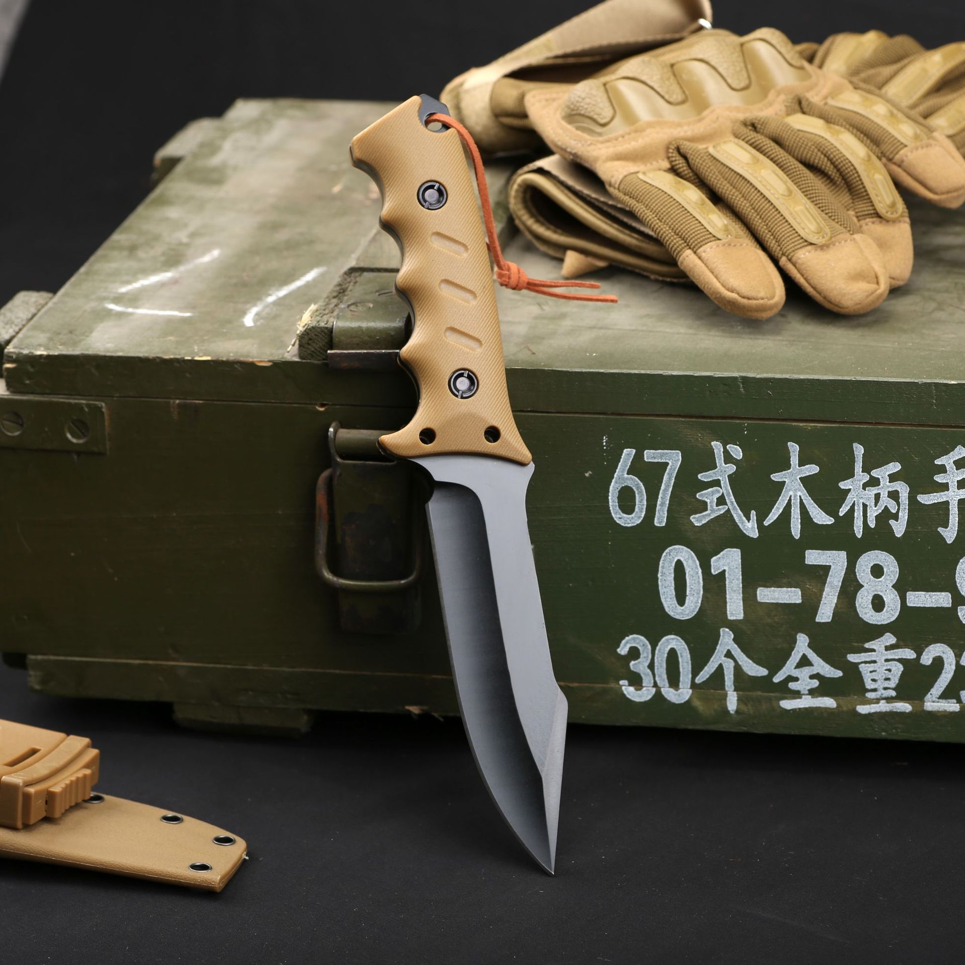 钓鱼生存多功能水果刀便携户外手把肉露营刀露营户外装备多用途