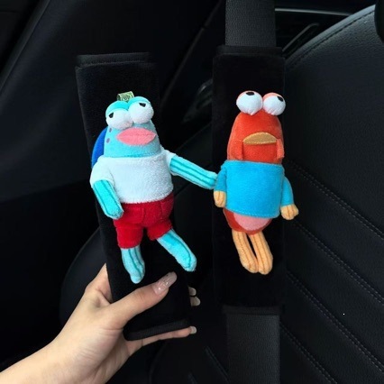 Bikini Town residents' car seatbelt shoulder pads, car seatbelt covers, car interior decorations, anti-neck strangulation accessories