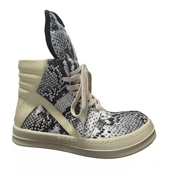 Rricowees Guangzhou Men's Shoes Genuine Leather Snakeskin Round Toe Thick Sole Casual Autumn and Winter Lace-Up Triangle Men's Sneakers Trbottomy