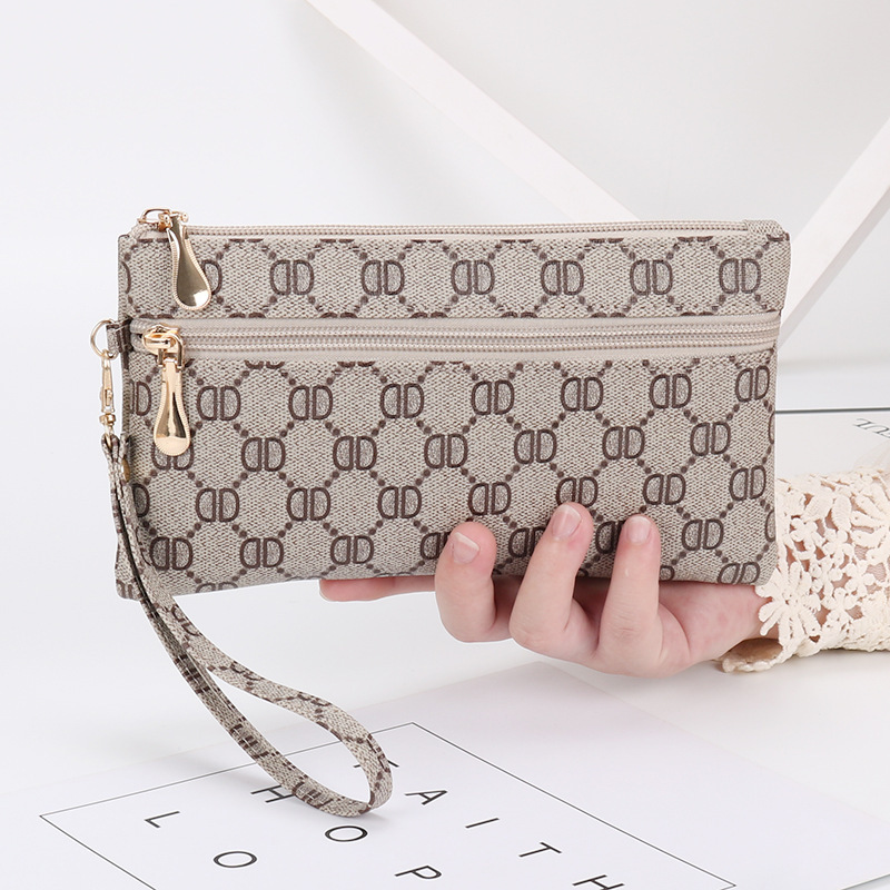 Clutch Bag 2026 New Model Women's Wallet Fashionable Versatile Casual Phone Bag Women's Coin Purse Simple Small Square Bag