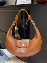 25�¿��������Ҹ�°�Ů�͹Ÿ߼���С���OӋ�μ���ٴ������