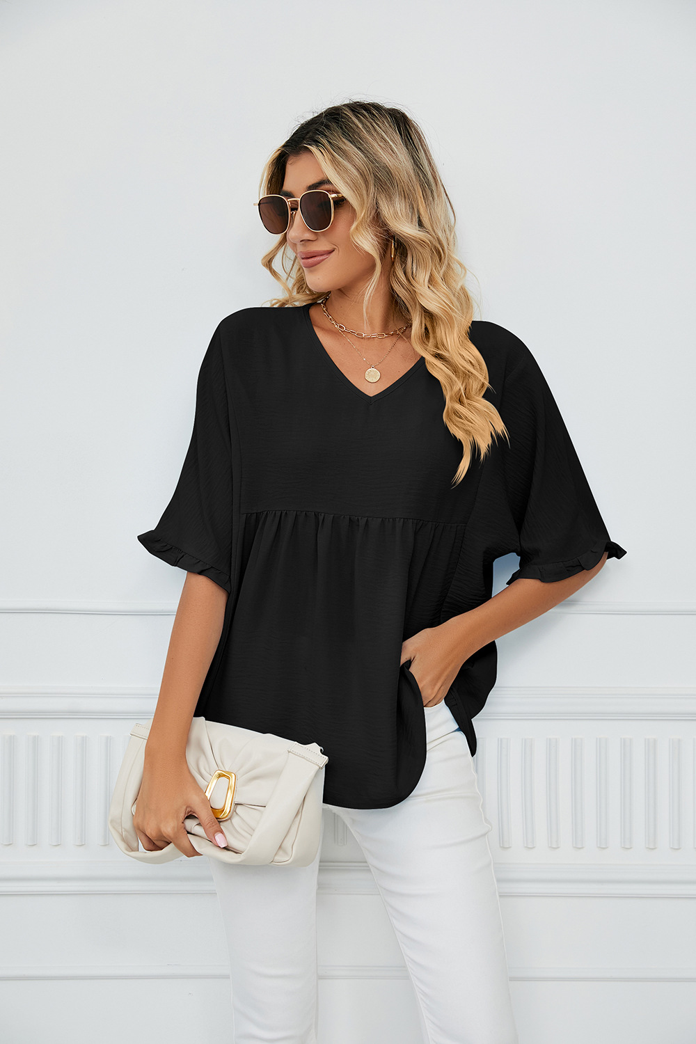 Γυναικεία ρούχα με μασίφ λαιμόκοψη σε φαρδιά πλισέ πάνελ με μεσαίο μανίκι μπλούζες σιφόν_voghion.com