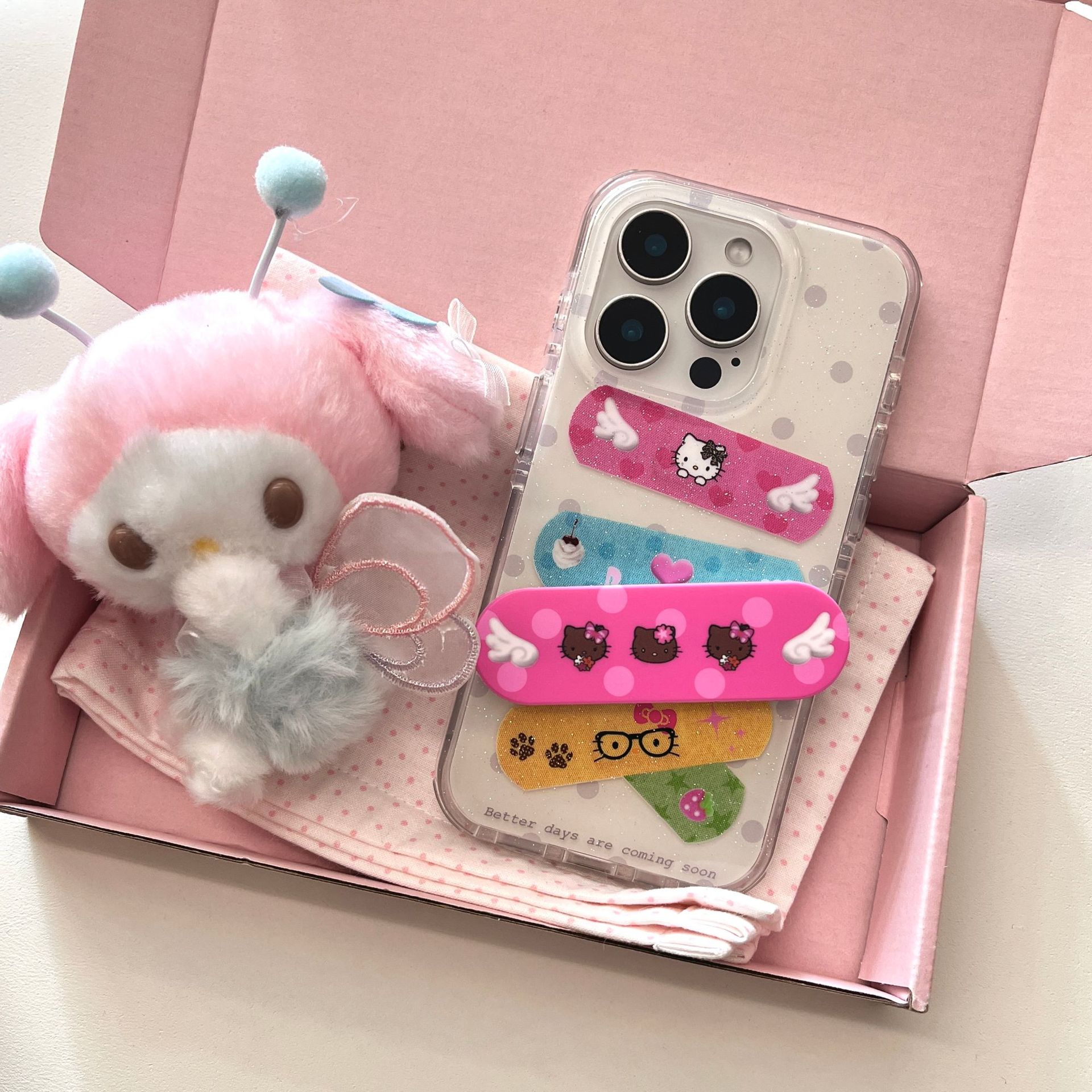 Japón y Corea del Sur Wings KT Cat Adecuado para Apple 16ProMax Funda para teléfono móvil 15Pro Nuevo 14/13 Girl 15PM