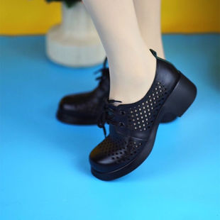 Brand Genuine Leather Sandals for Women 2025 Summer Cut Out Breathable Clogs Casual Soft Sole Middle-Aged Mother's Shoes