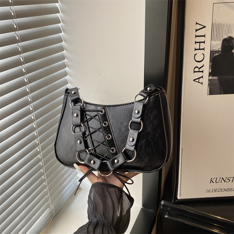 2026 New Large-Capacity Summer Shoulder Underarm Bag, Fashionable and Textured, Niche Commuting Cross-Strap Shoulder Bag