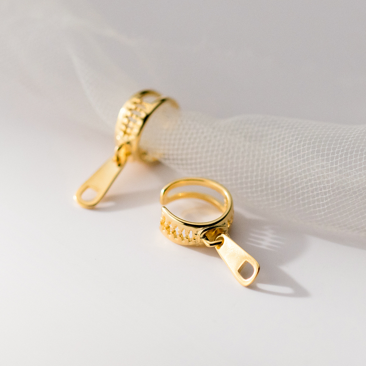 Eloch S925 plata esterlina moda cremallera nicho de diseño de orejas de hueso de orejas joyas de orejas mujeres M05358