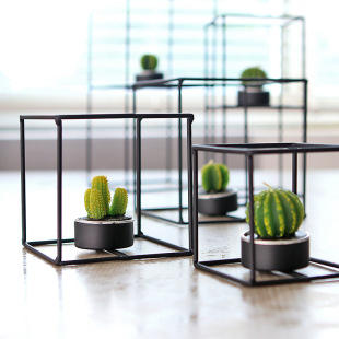 Spot Wholesale Modern Simple Geometric Cuboid Black Candlestick Ornaments Creative Candlelight Dinner Props Candle Holder
