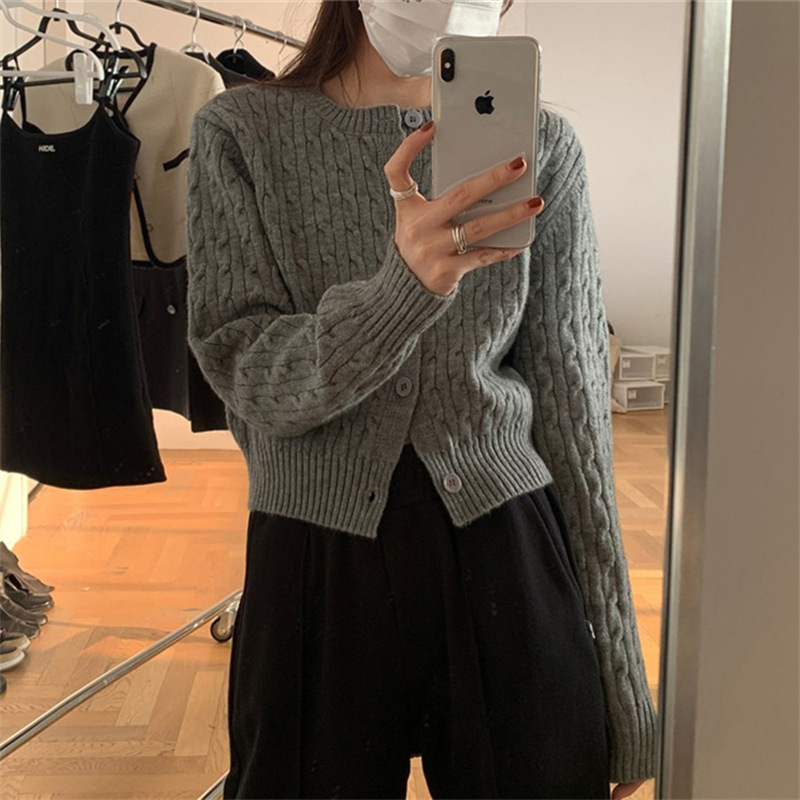 韓国系の短い甘いニットのカーディガンのコートの婦人服2025秋の新型の小さい背の長袖のセーターの女性の上着|undefined
