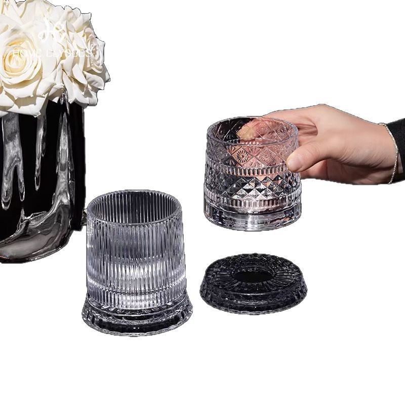 Red celebridad europea lujo ligero 360 grados rotación descompresión cristal de cristal taza de vino