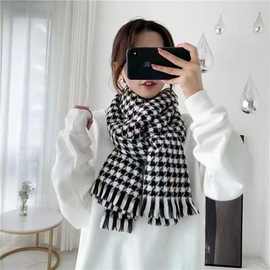韩版款千鸟格围巾秋冬季披肩百搭少女学生情侣款厂家直供一件代发