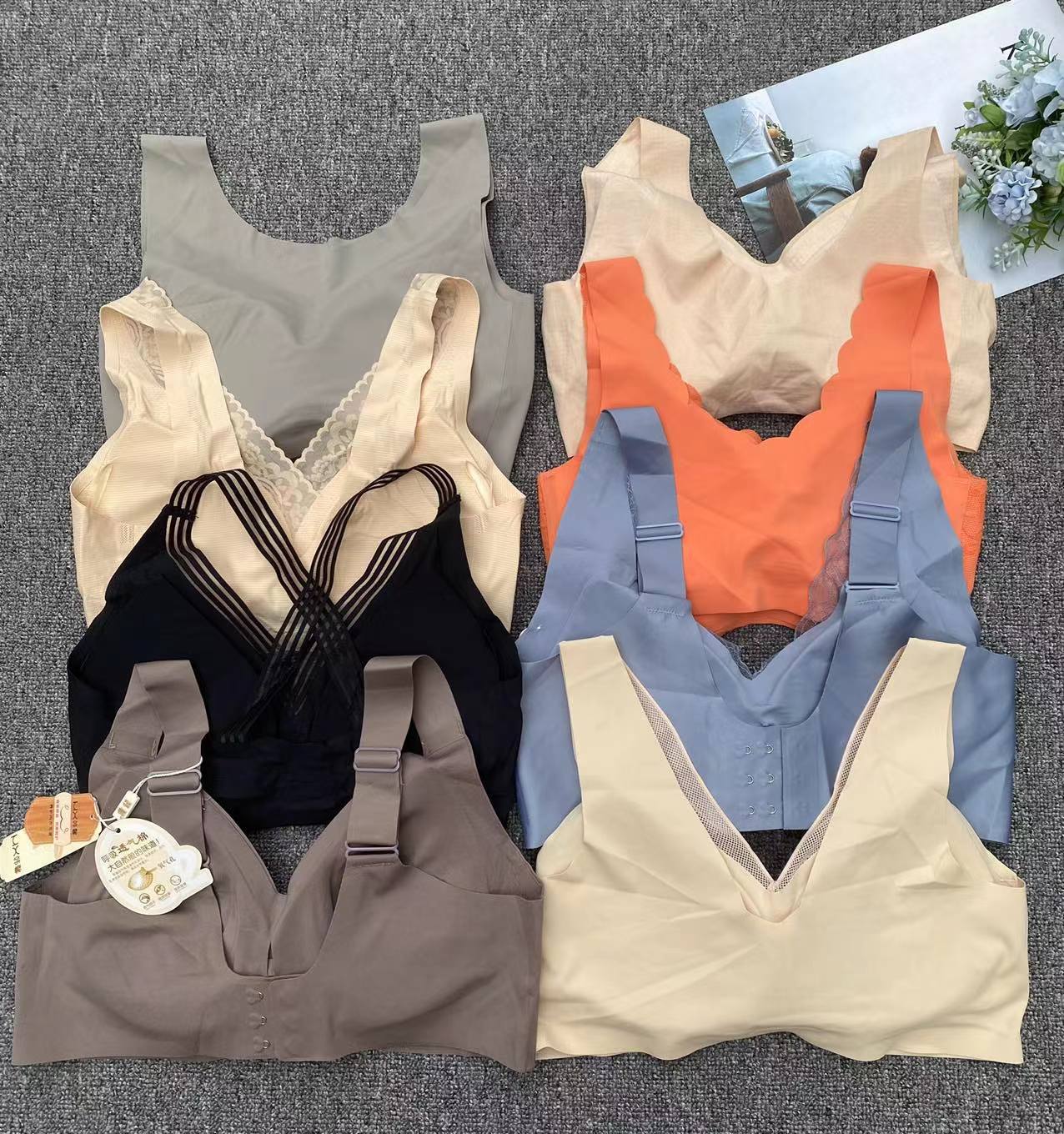 Proceso de liquidación de inventario Orden de cola Diverso belleza Espalda alta calidad chica cómoda pequeño pecho deportes pegamento belleza espalda al por mayor image 5