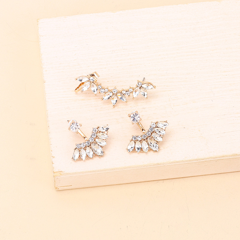 Simple Asymmetric Rhinestone Pendant Stud Earrings display picture 2