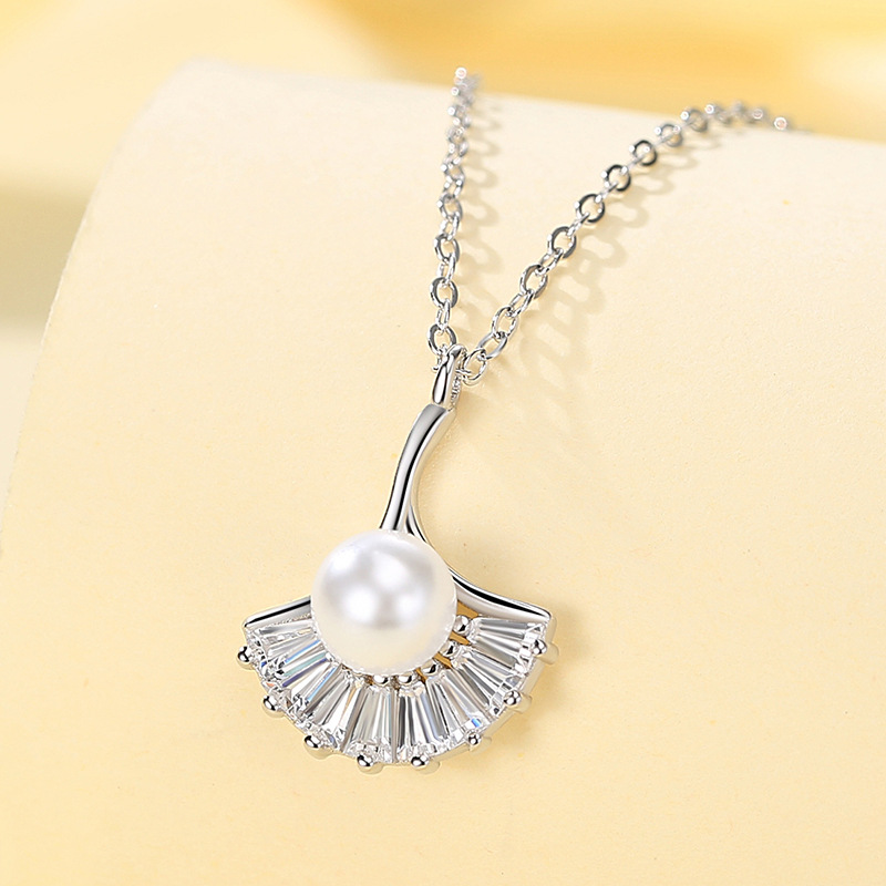 Plata esterlina S925 hoja de albaricoque collar femenino nicho diseño europeo y americano Cadena de clavícula estudiante temperamento simple colgante de moda al por mayor