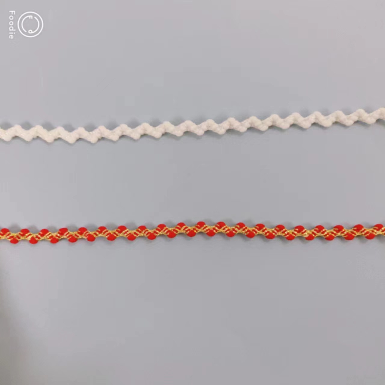 Guangzhou Zhongda fabricantes nuevo 5mm Corea del Sur seda De Oro W en forma de W cinta curvada encaje hecho a mano DIY ropa Accesorios