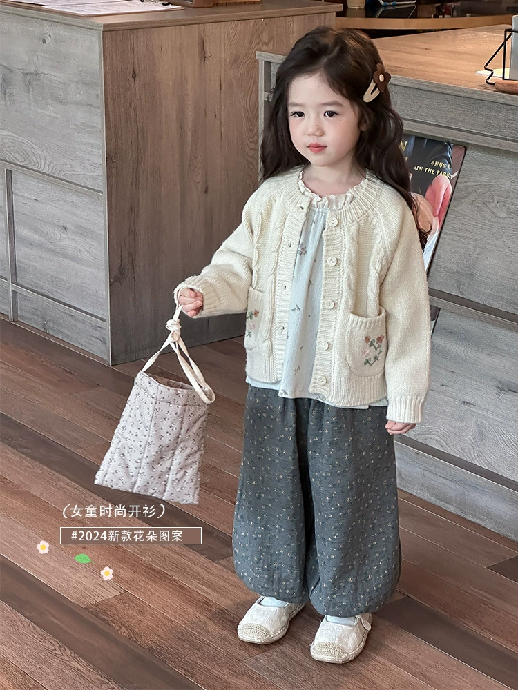 Cute autumn set, children's knitted sweater, body-friendly trousers, french style, floral print, 3 piece set
