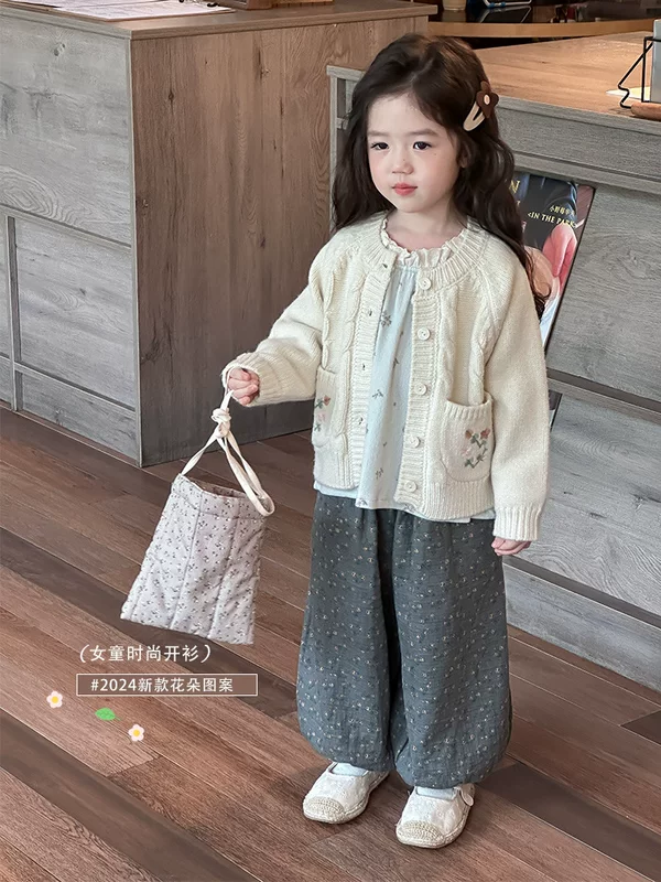 Cute autumn set, children's knitted sweater, body-friendly trousers, french style, floral print, 3 piece set