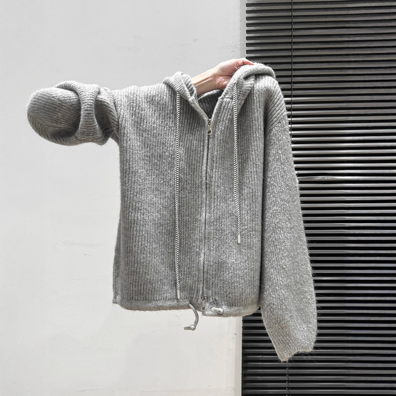 Korean Style Hooded Zipper Sweater for Women, Winter 2025 New Style, Lazy and High-End Knitted Cardigan Sweatshirt Jacket