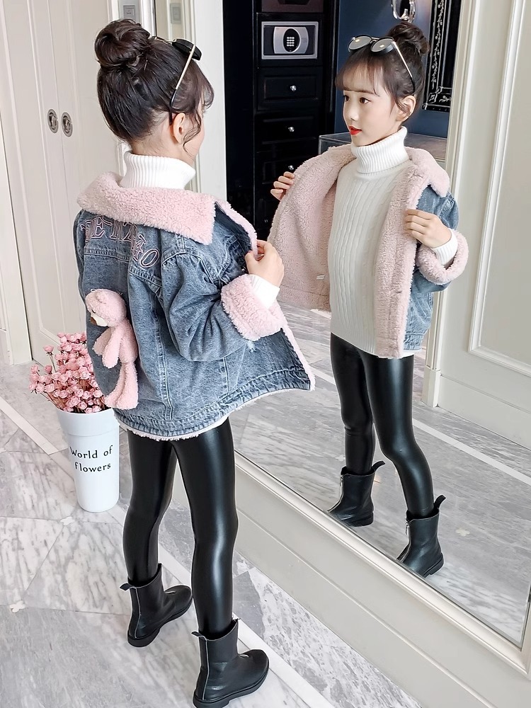 Niñas con chaqueta de vaqueros de vello otoño y invierno 2024 nueva chaqueta de algodón de invierno para niños engrosados chaqueta de algodón de invierno bebé
