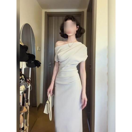 Women's Summer Slim-fit off-shoulder Long Dress Figure Tight Waist Hip Skirt Temperament High-grade Slant Shoulder Short-sleeve dress