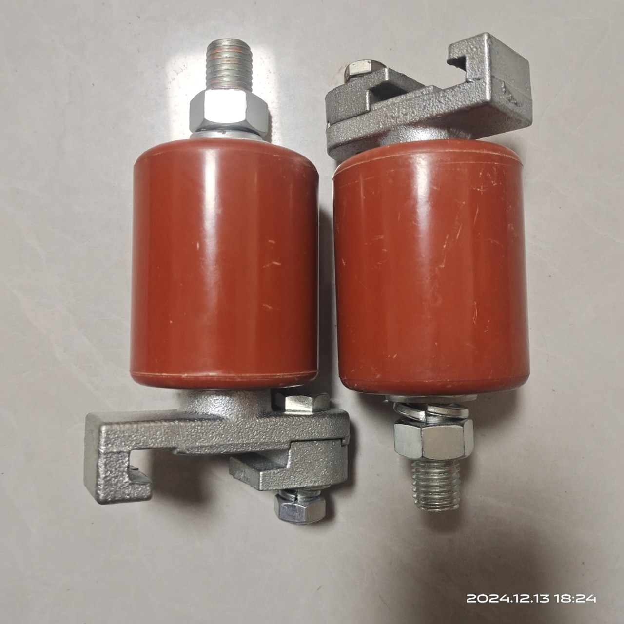 滑触线绝缘子WX-01胶木绝缘子支架绝缘子夹具 62*75树脂绝缘子