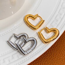 韩国小众设计感爱心耳环女秋冬高级气质心形耳圈耳扣2023年新款潮