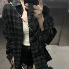 绿色格子长袖翻领衬衫女款春季宽松慵懒风设计感衬衣春秋款外套潮