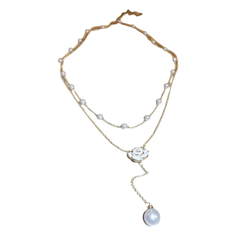Dulce elegante Camelia collar de doble capa simple fresco de doble capa de cadena de clavícula collar de lujo de luz nuevo collar para las mujeres