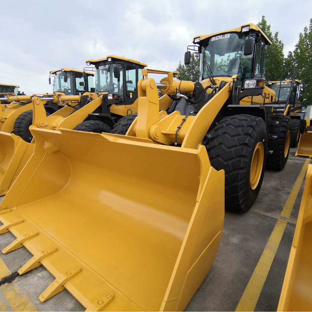 外贸出口临工956L装载机临工956F装载机L962F柳工装载机